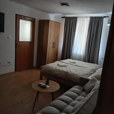 Zela 1 Apartamento